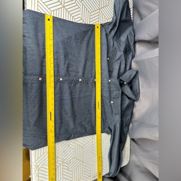 Basin + Range Mountain Men's Blue Chambray Western Button Down Shirt Sz Lg - Picture 12 of 15